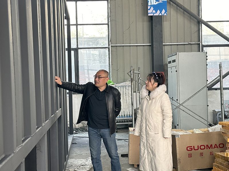 熱烈歡迎青島港項目荊總蒞臨我司視詧工作(zuo)